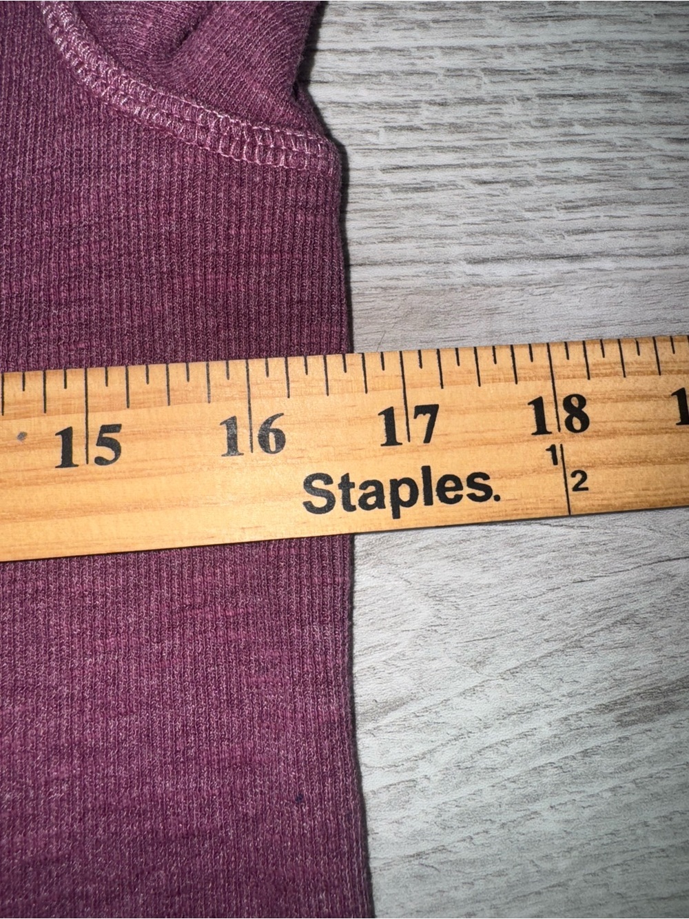 Gap Women’s Small Plum Ribbed Henley Long Sleeve Stretch Knit Top Shirt Y2K - Picture 8 of 10